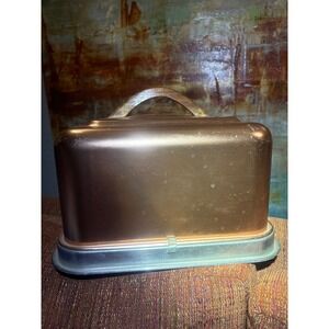 Vintage Mirro Copper Tone Aluminum Square Cake Carrier Wood Handle 2008 CM USA